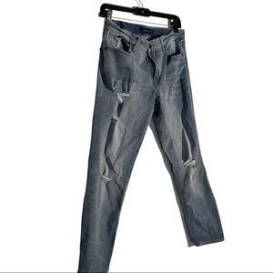 Distressed Jean (Relaxed)